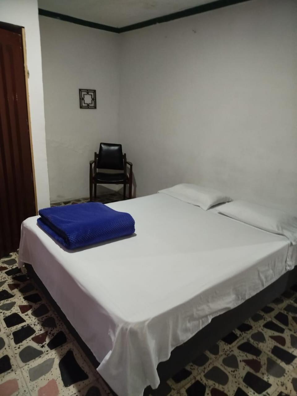 Hostal La 18 Pereira Exteriér fotografie